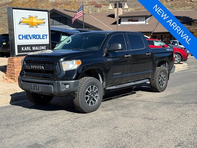 2017 Toyota Tundra SR5