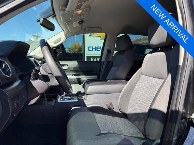2017 Toyota Tundra SR5