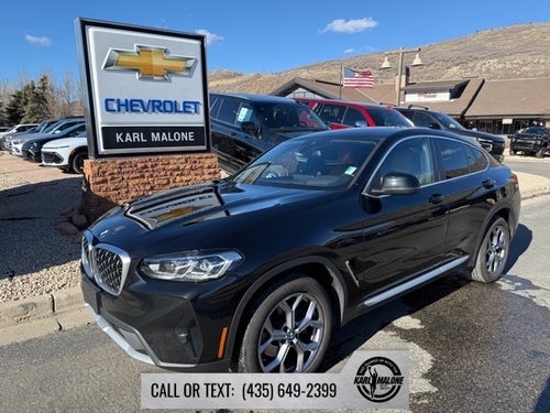 2025 BMW X4 xDrive30i