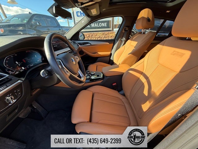 2025 BMW X4 xDrive30i