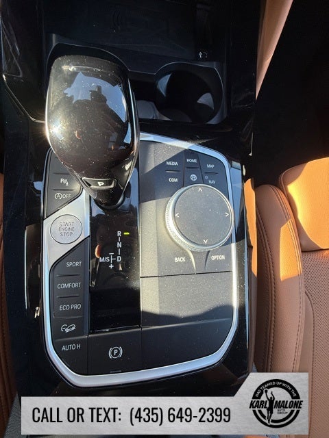 2025 BMW X4 xDrive30i