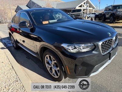 2025 BMW X4 xDrive30i