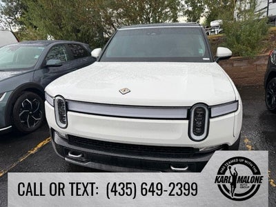 2024 Rivian R1S Adventure