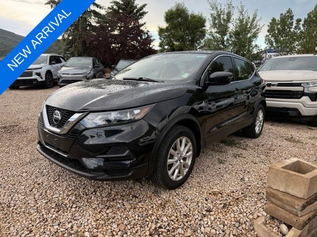 2022 Nissan Rogue Sport S