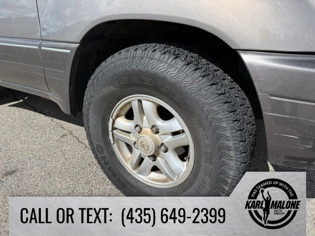 2000 Lexus LX 470