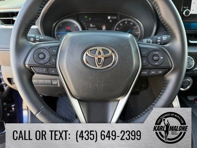 2024 Toyota Venza LE