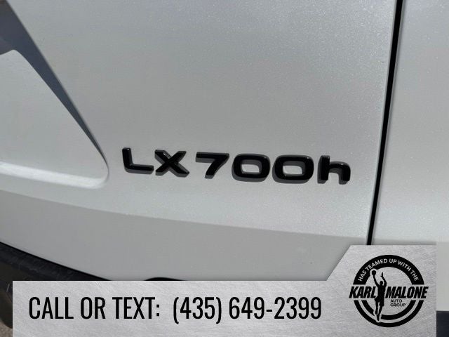 2026 Lexus LX 700h Overtrail