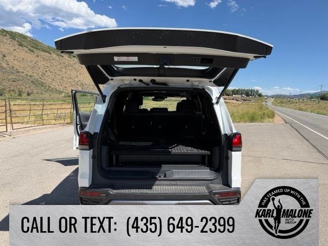 2026 Lexus LX 700h Overtrail