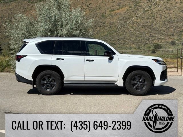 2026 Lexus LX 700h Overtrail