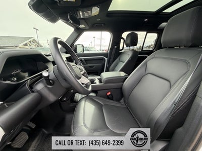 2025 Land Rover Defender 110 S