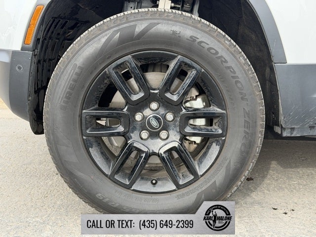 2025 Land Rover Defender 110 S