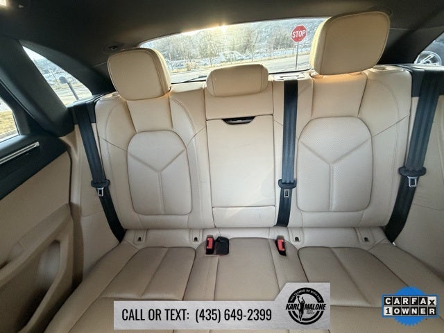 2020 Porsche Macan Base