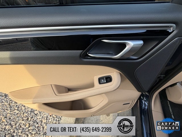 2020 Porsche Macan Base