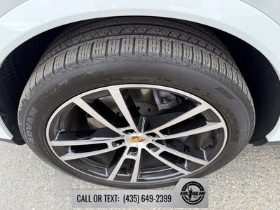 2024 Porsche Cayenne Base