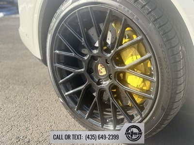 2023 Porsche Cayenne E-Hybrid Coupe Turbo S