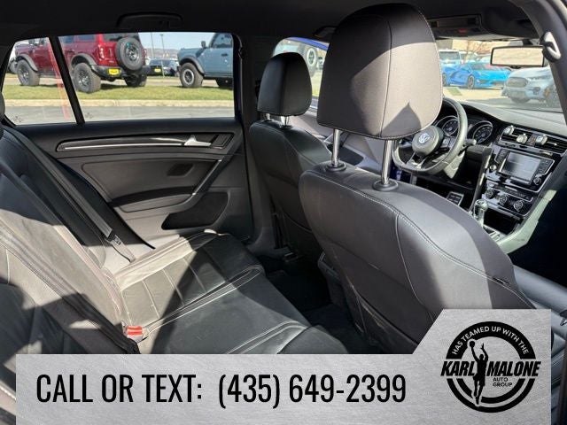 2016 Volkswagen Golf R Base 4Motion