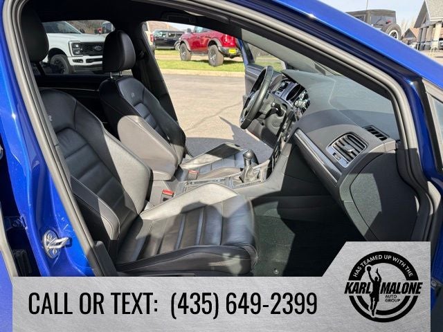 2016 Volkswagen Golf R Base 4Motion