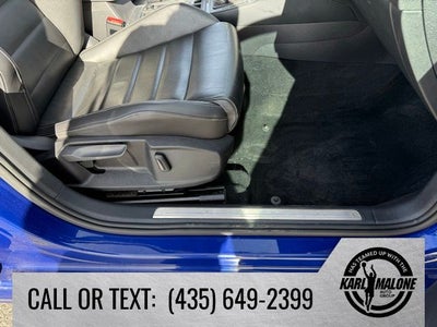 2016 Volkswagen Golf R Base 4Motion