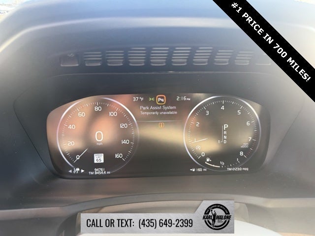 2022 Volvo XC90 T6 Momentum