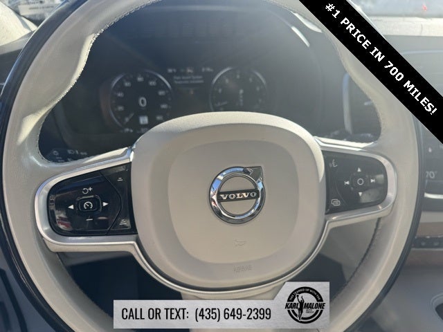 2022 Volvo XC90 T6 Momentum