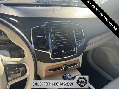 2022 Volvo XC90 T6 Momentum