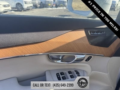 2022 Volvo XC90 T6 Momentum