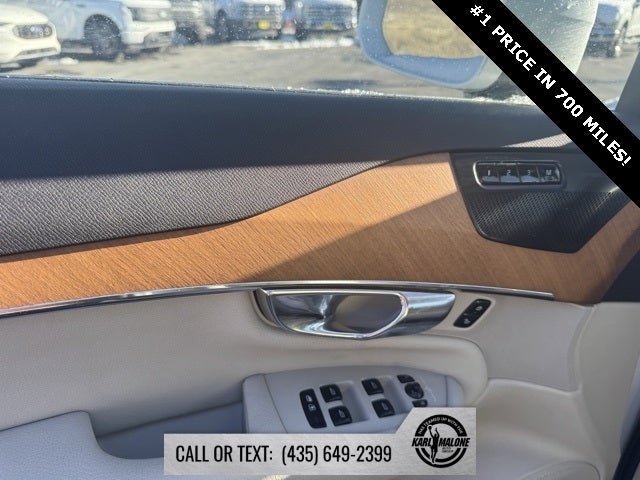 2022 Volvo XC90 T6 Momentum