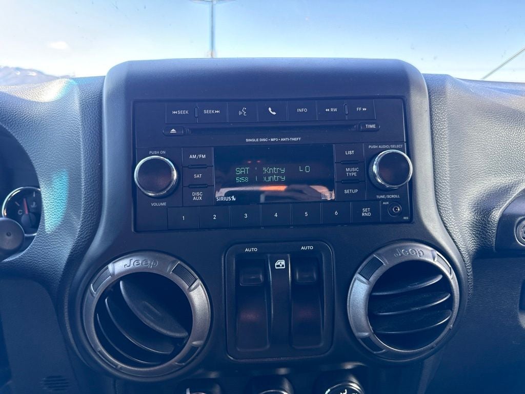 2017 Jeep Wrangler Sport