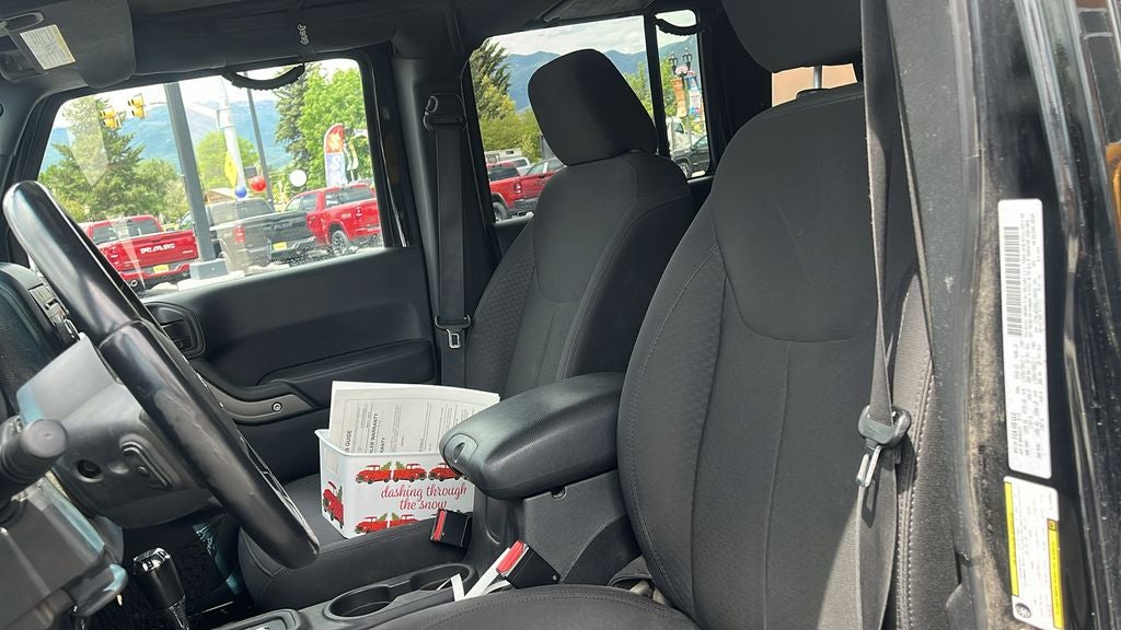 2016 Jeep Wrangler Unlimited Sport