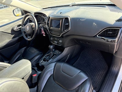 2019 Jeep Cherokee Altitude