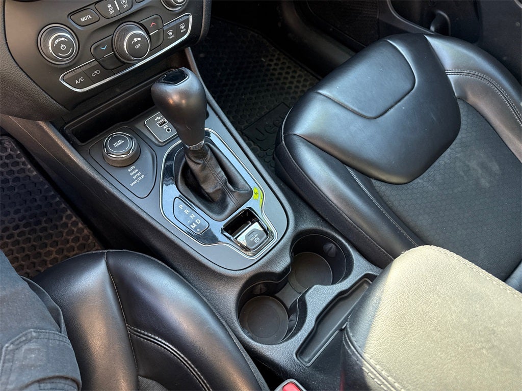 2019 Jeep Cherokee Altitude