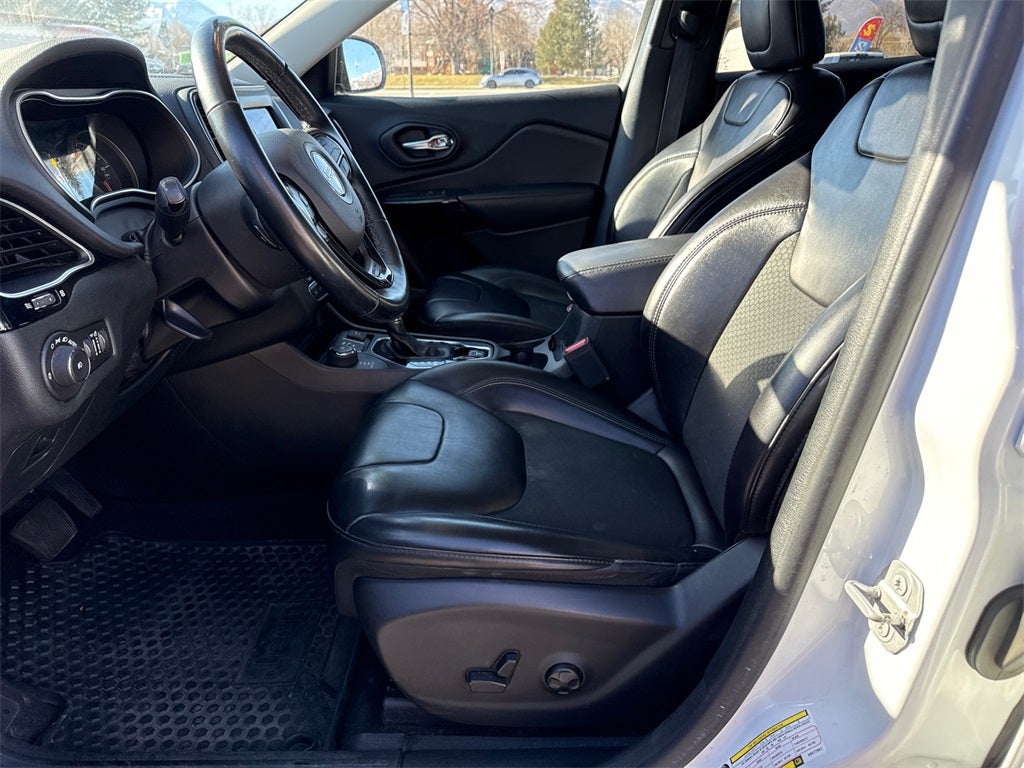 2019 Jeep Cherokee Altitude