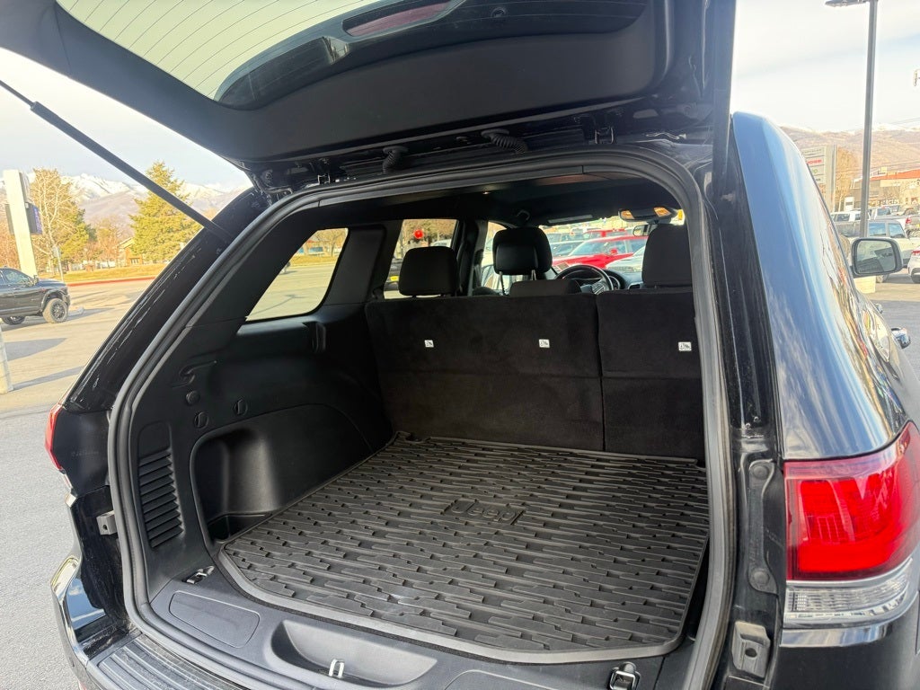 2021 Jeep Grand Cherokee Laredo E