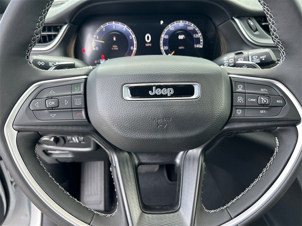 2025 Jeep Grand Cherokee Laredo X