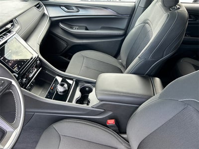 2025 Jeep Grand Cherokee Laredo X