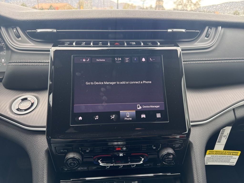 2026 Jeep Grand Cherokee Laredo