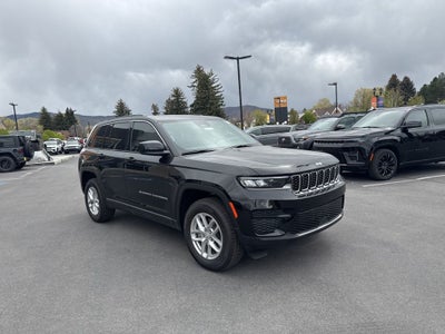 2026 Jeep Grand Cherokee Laredo