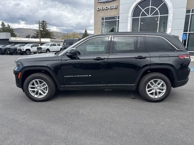 2026 Jeep Grand Cherokee Laredo