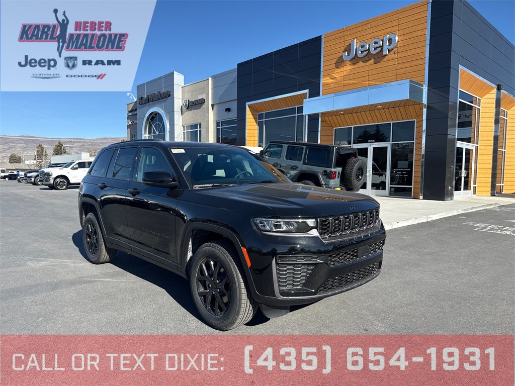 2026 Jeep Grand Cherokee Laredo