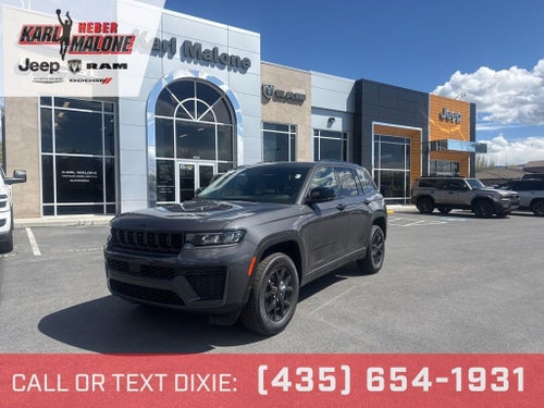 2026 Jeep Grand Cherokee Laredo
