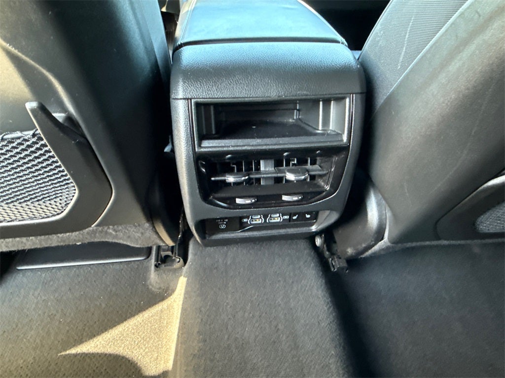 2024 Jeep Grand Cherokee Overland