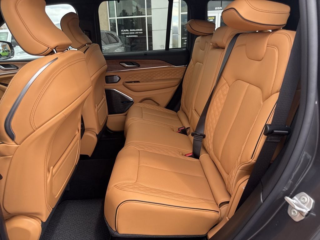 2026 Jeep Grand Cherokee Summit