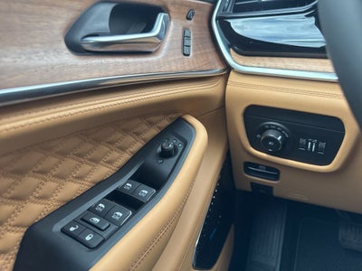2026 Jeep Grand Cherokee Summit