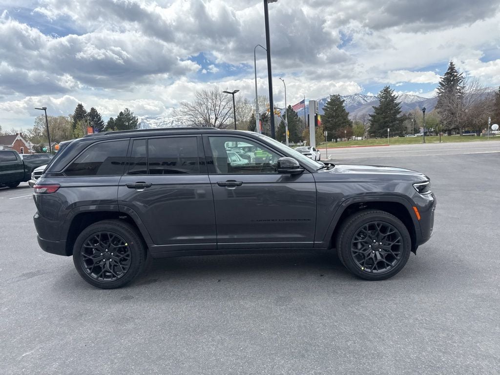 2026 Jeep Grand Cherokee Summit