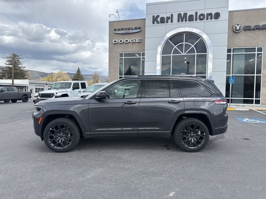 2026 Jeep Grand Cherokee Summit