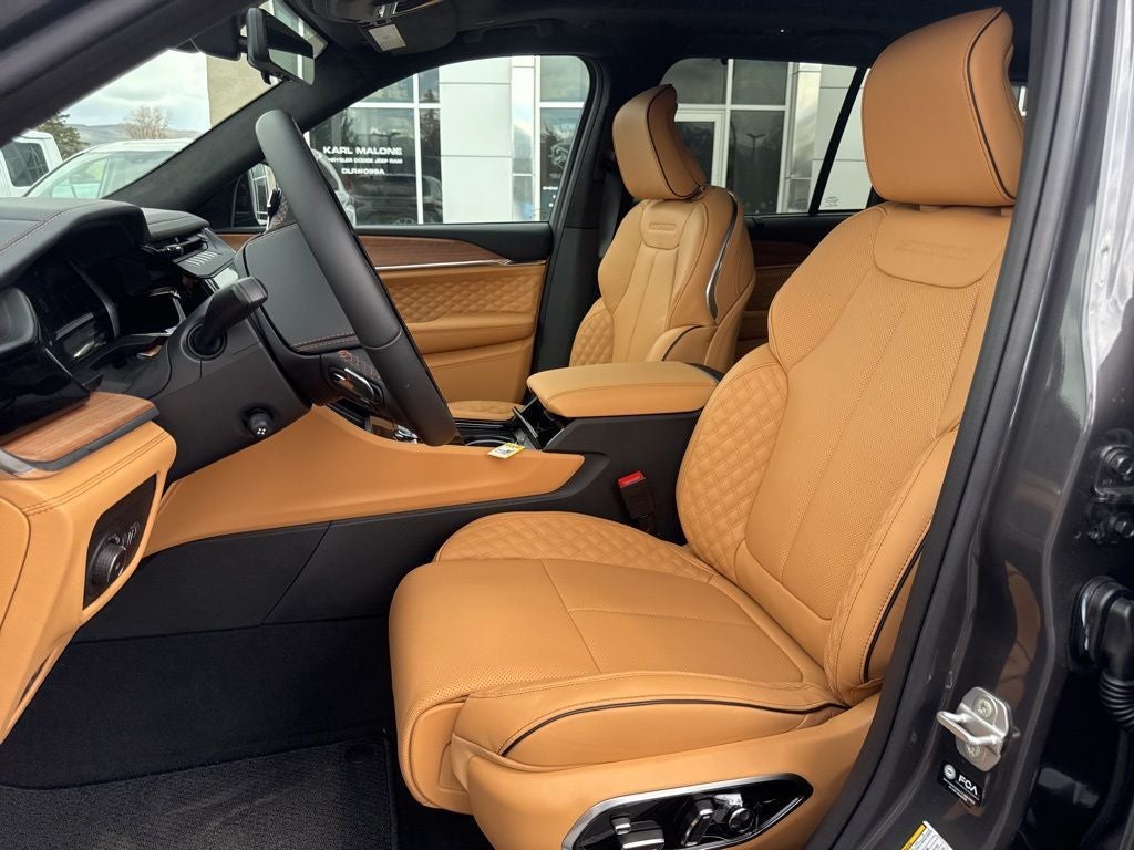 2026 Jeep Grand Cherokee Summit