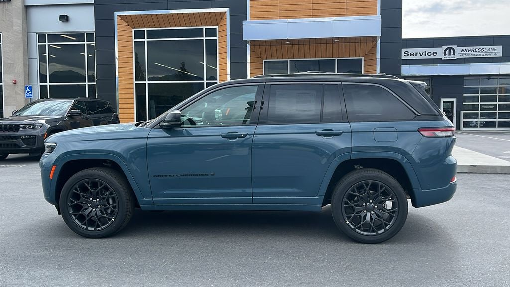2026 Jeep Grand Cherokee Summit