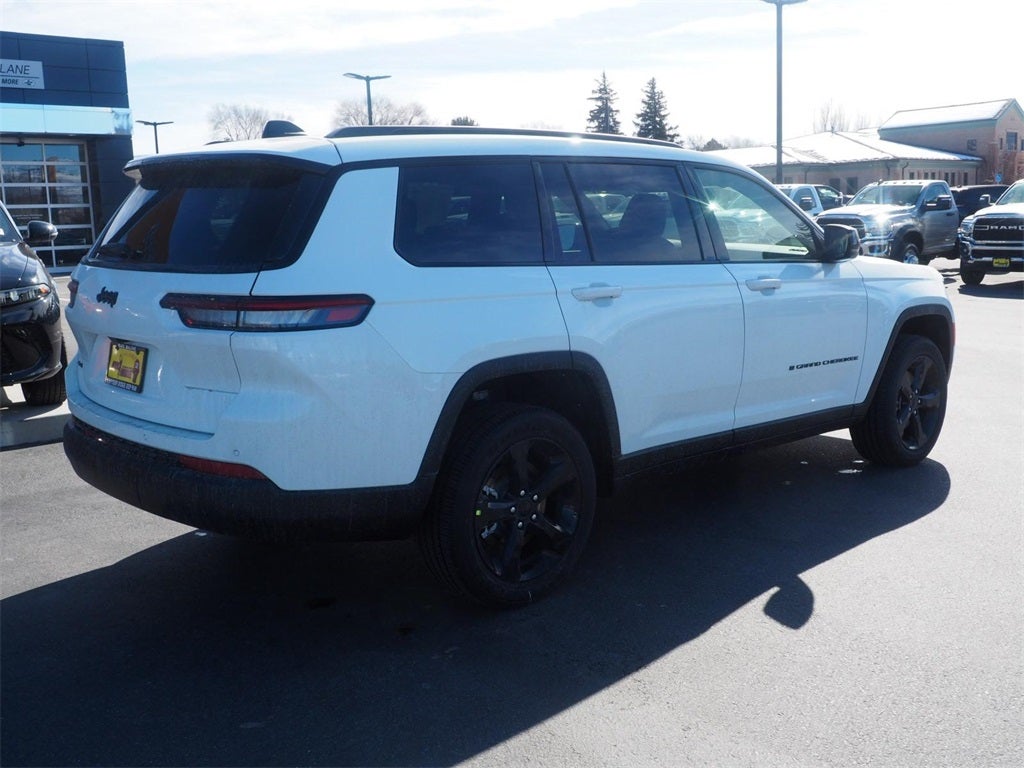 2025 Jeep Grand Cherokee L Laredo