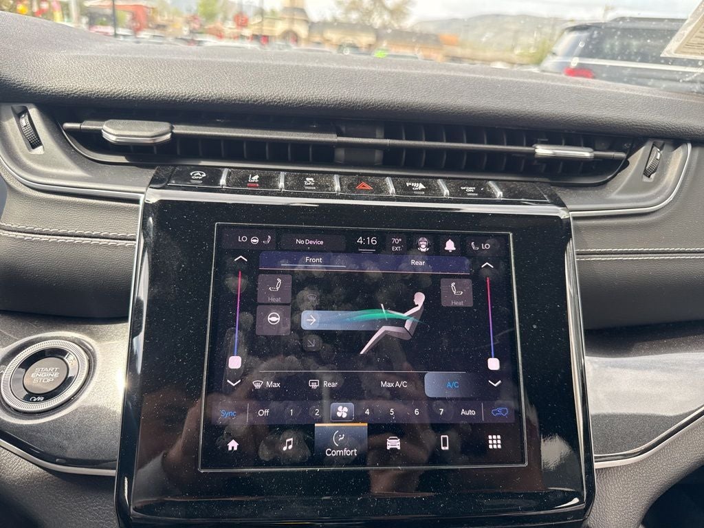 2022 Jeep Grand Cherokee L Altitude