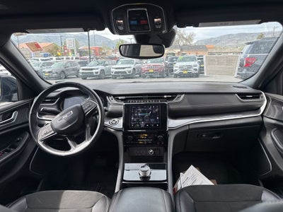 2022 Jeep Grand Cherokee L Altitude